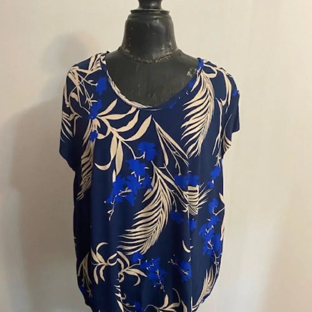 Liz Claiborne Blue Floral print scoop neck tunic, size 2X